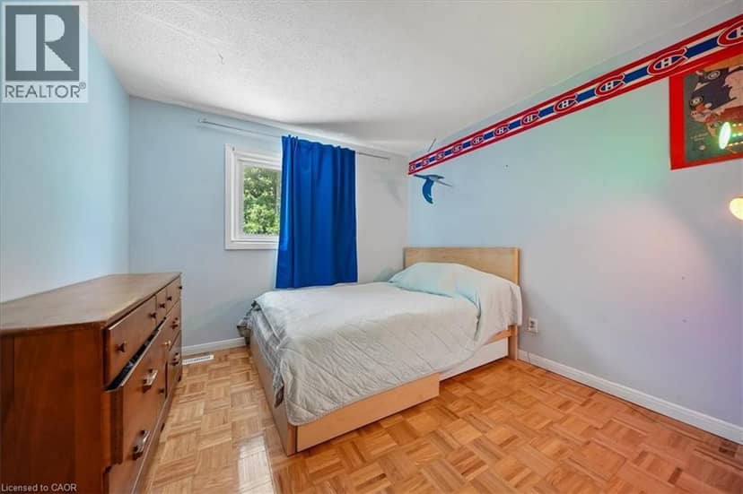 2320 MIDDLESMOOR Crescent — photo 39 of 40