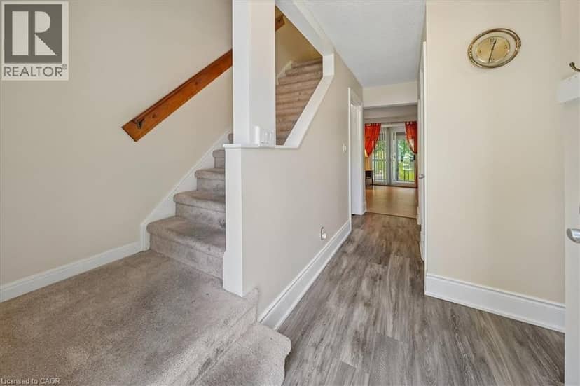 2320 MIDDLESMOOR Crescent — photo 6 of 40
