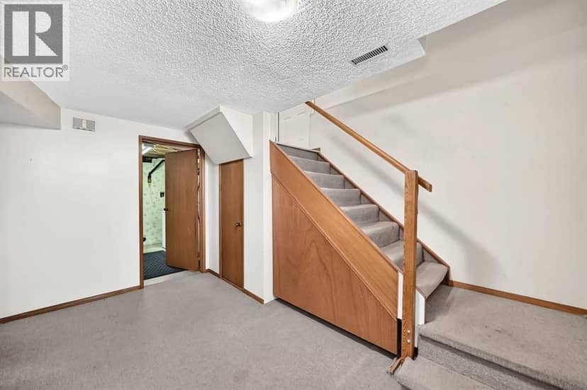 947 Maitland Way NE — photo 26 of 38
