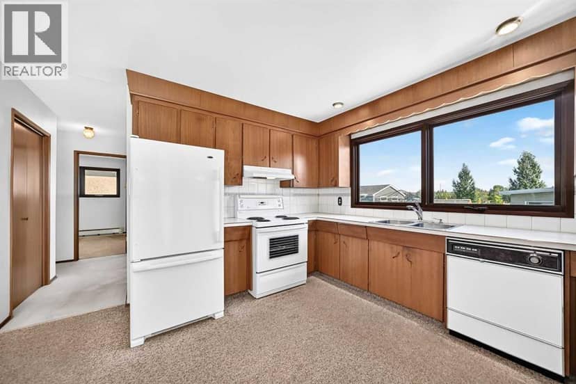 4632 Montana Drive NW, Calgary, photo 4
