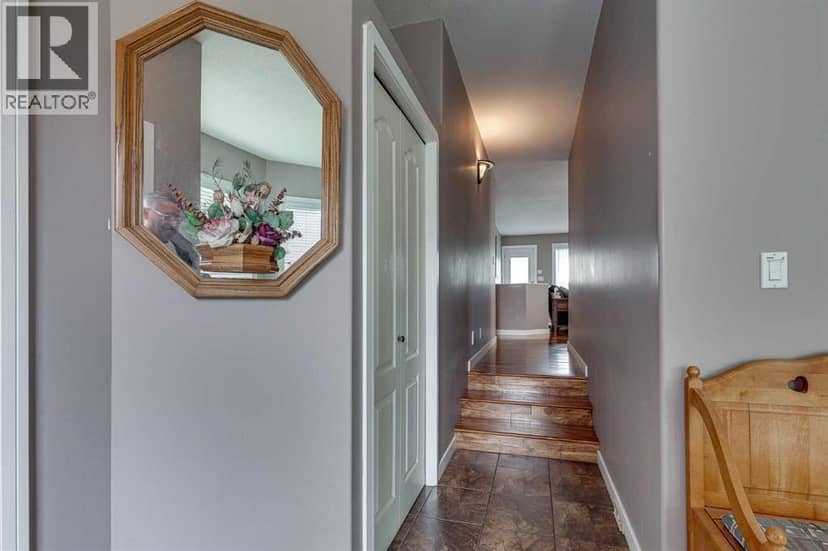 14 Kingston Drive, Red Deer, photo 5