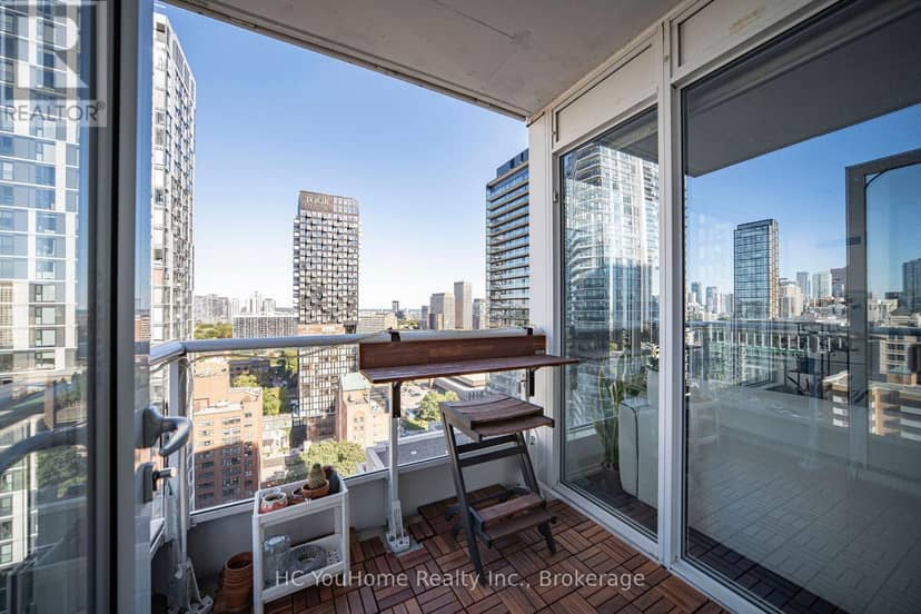 2110 - 68 Shuter Street — photo 37 of 40