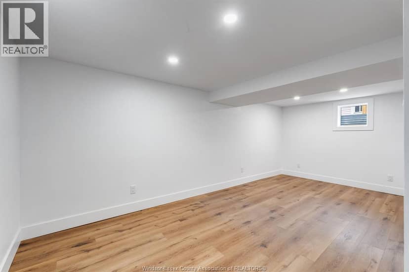30 Askew STREET — photo 23 of 40