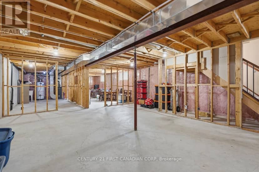 30 Pear Tree Avenue — photo 35 of 40