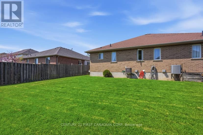 30 Pear Tree Avenue — photo 39 of 40