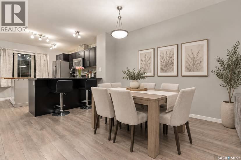 4653 Primrose Green DRIVE E — photo 12 of 40
