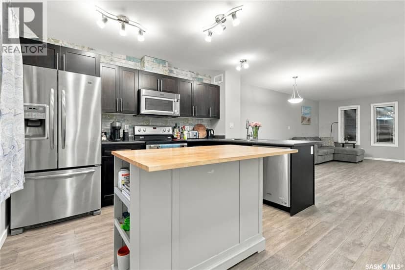 4653 Primrose Green DRIVE E — photo 15 of 40