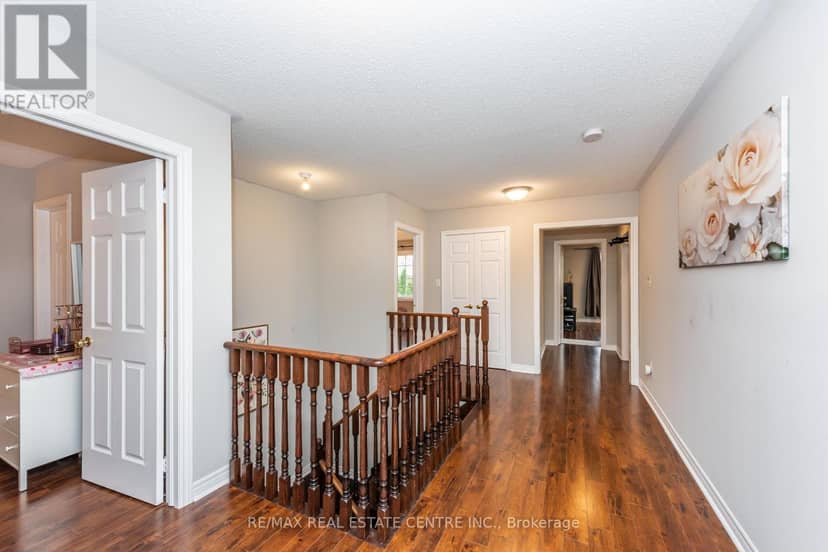 456 Laundon Terrace — photo 21 of 40