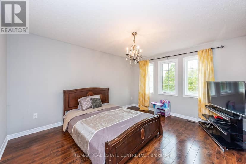 456 Laundon Terrace — photo 24 of 40
