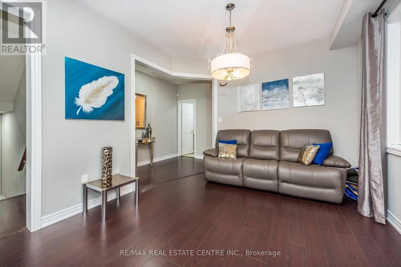 456 Laundon Terrace — photo 9 of 40