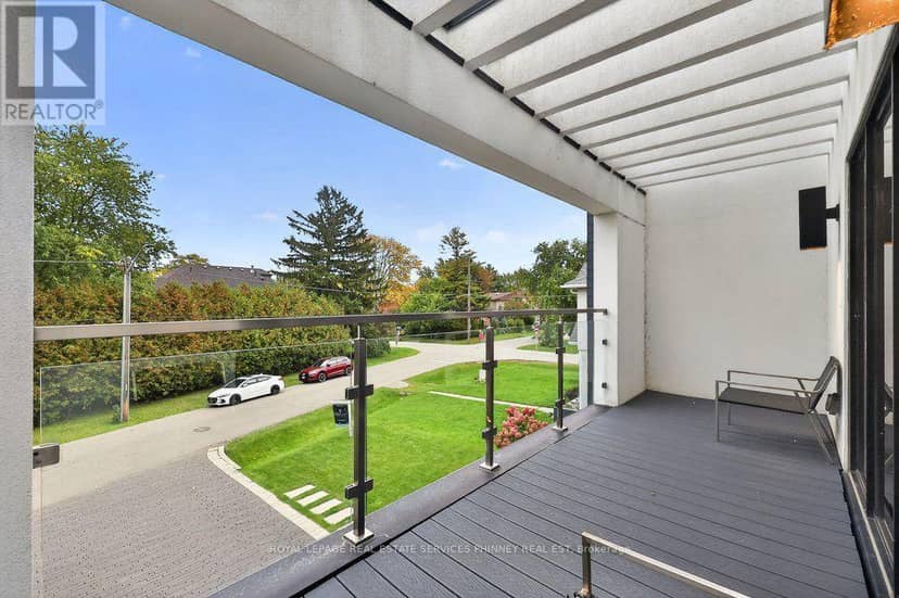 647 Montbeck Crescent — photo 32 of 40