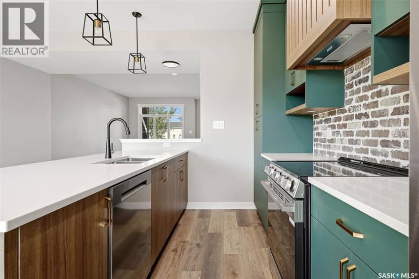 4605 Arens ROAD E — photo 10 of 35