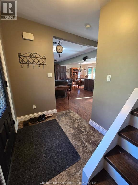 184 Chippewa Drive — photo 7 of 40