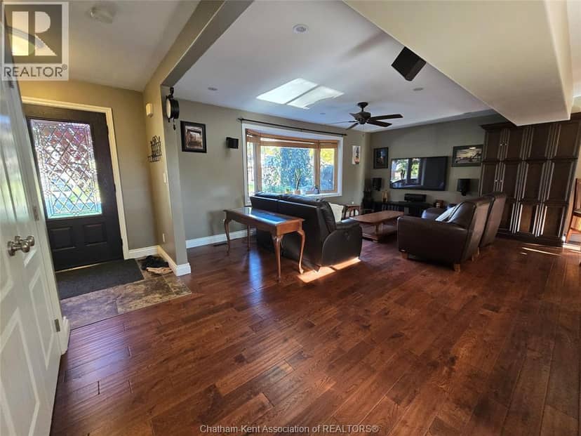 184 Chippewa Drive — photo 10 of 40