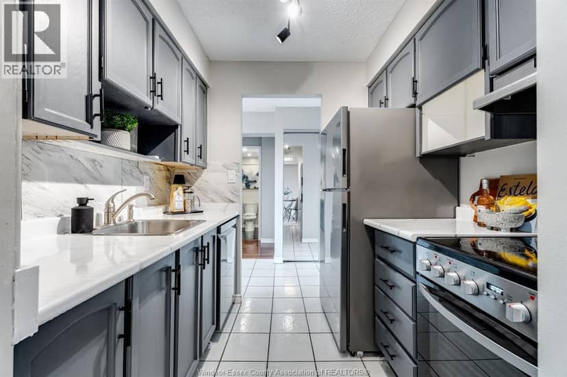9099 Riverside DRIVE East Unit# 319E, Windsor, photo 6