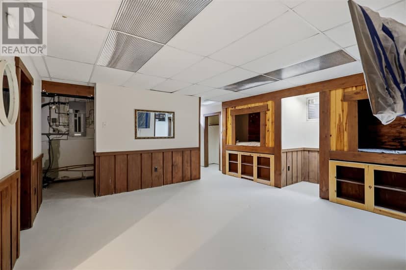 816 Pine Shores RD — photo 13 of 40