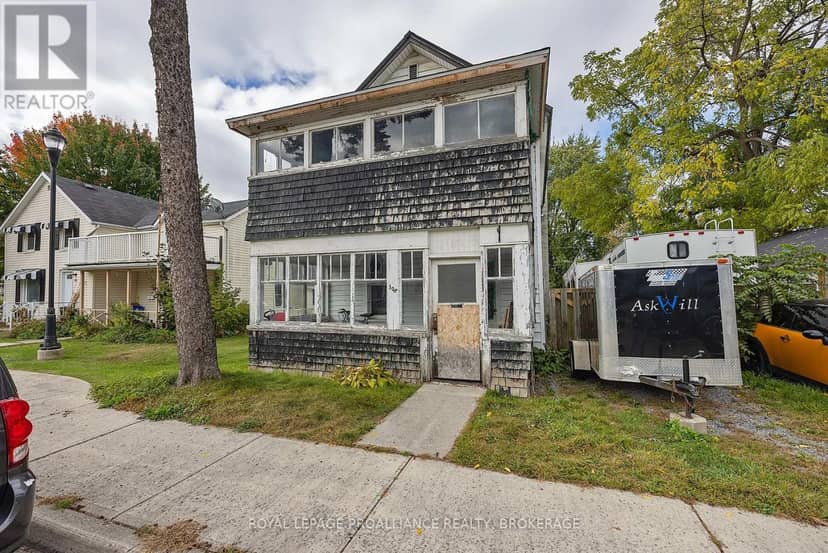 308 Brock Street, Gananoque, photo 2