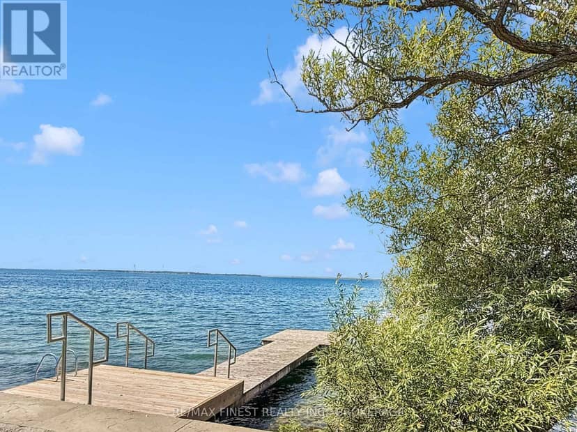 9 Point Crescent, Kingston, photo 2