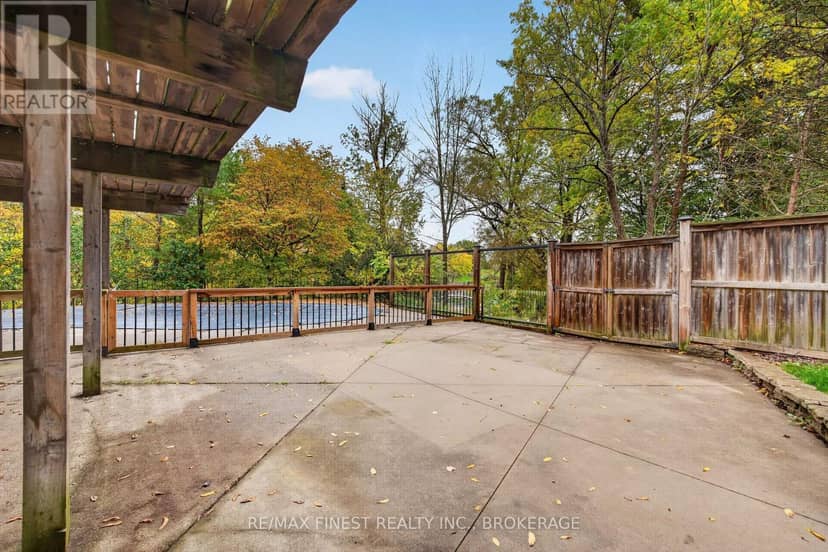 11 Edgewood Road — photo 39 of 40