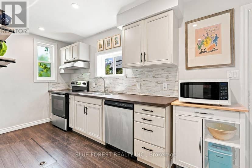 3 Marmora Street — photo 11 of 40