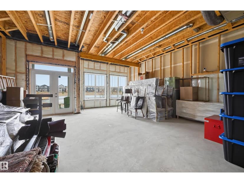 2520 206 ST NW — photo 39 of 40