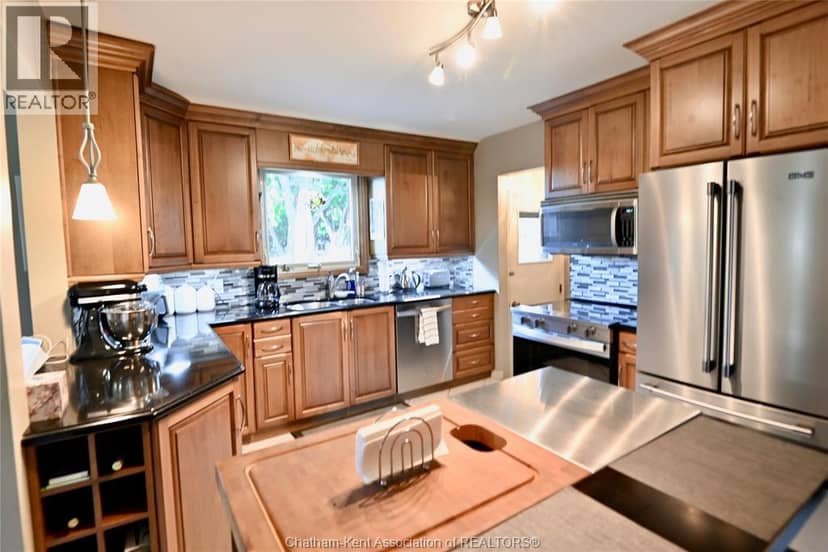 59 Oak STREET — photo 12 of 40