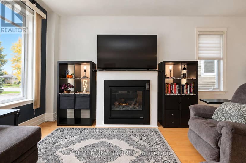 54 Encore Private — photo 10 of 38