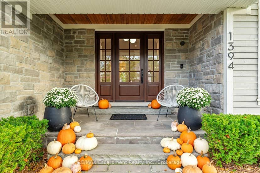 1394 Waverly Avenue, Oakville, photo 5