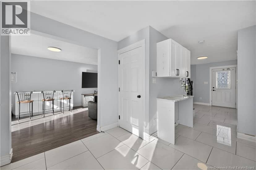 194 Rennick Road — photo 10 of 40