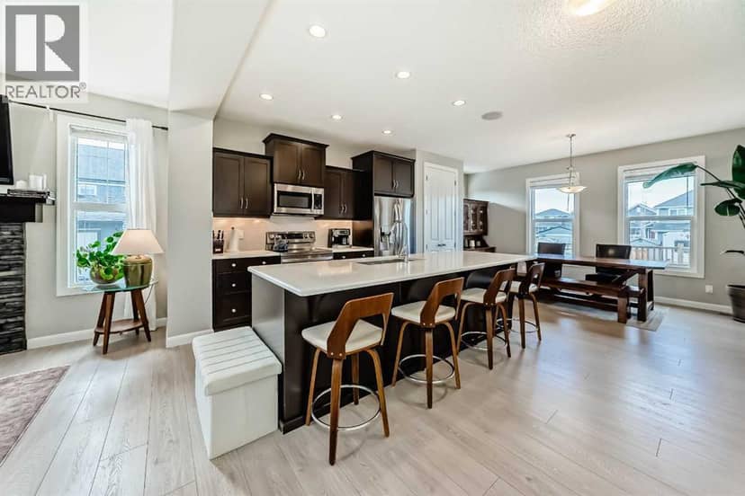 403 River Heights Crescent, Cochrane, photo 4