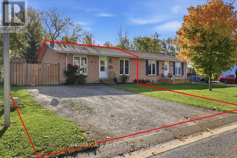 129B Mitchell Court — photo 2 of 40