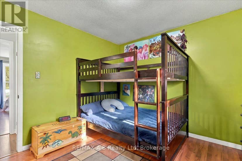 129B Mitchell Court — photo 22 of 40