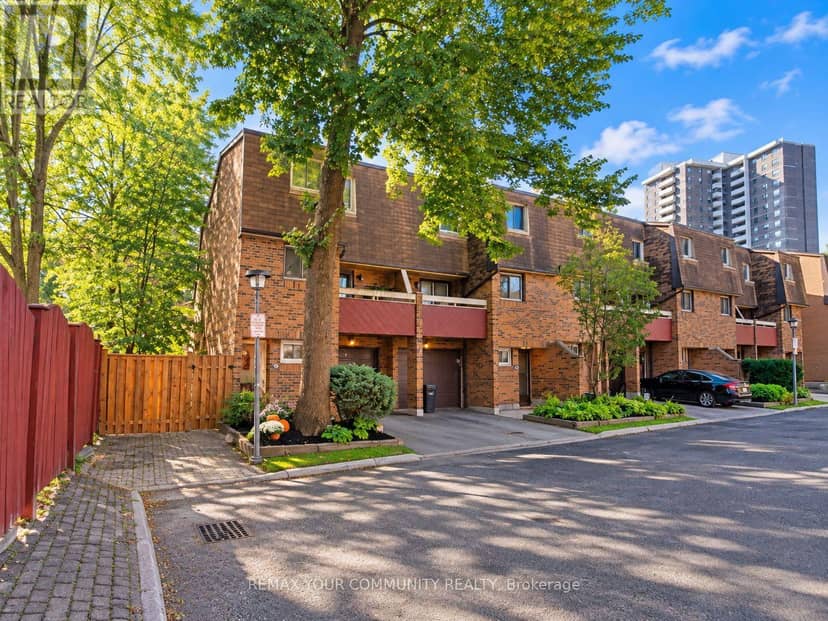 19 Poet's Walk Way, Toronto, photo 2
