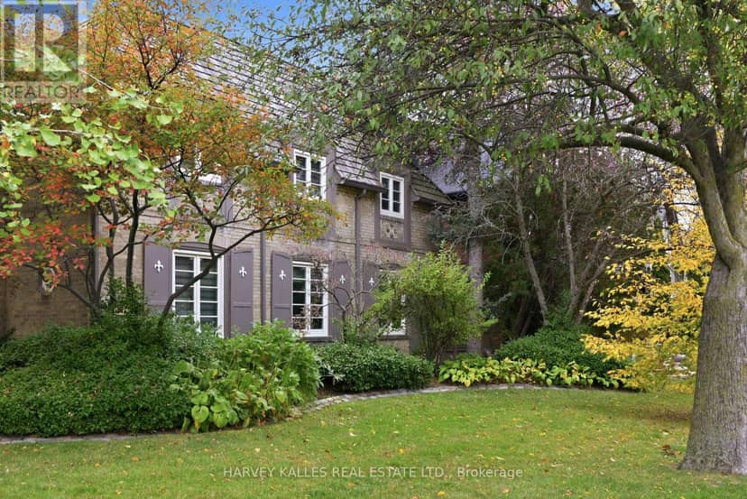 148 Strathallan Boulevard, Toronto, photo 3