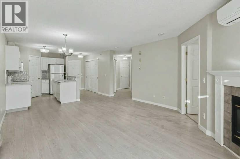 408, 270 Shawville Way SE — photo 12 of 36
