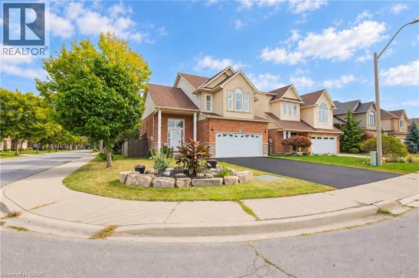 73 APPLEBLOSSOM Drive, Hamilton, photo 2