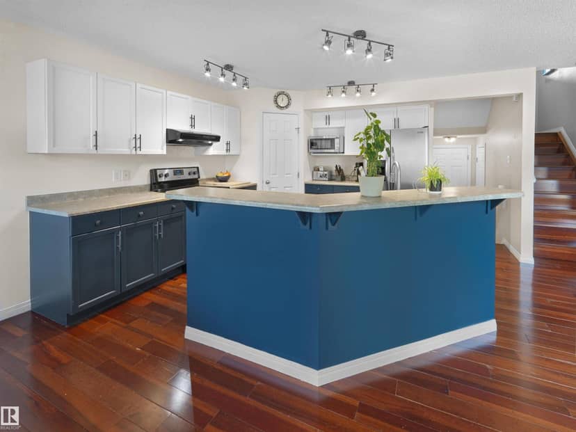 1320 Barnes Cl SW — photo 11 of 40