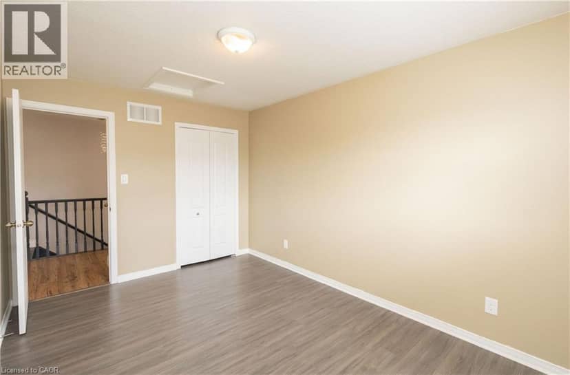 73 APPLEBLOSSOM Drive — photo 21 of 28
