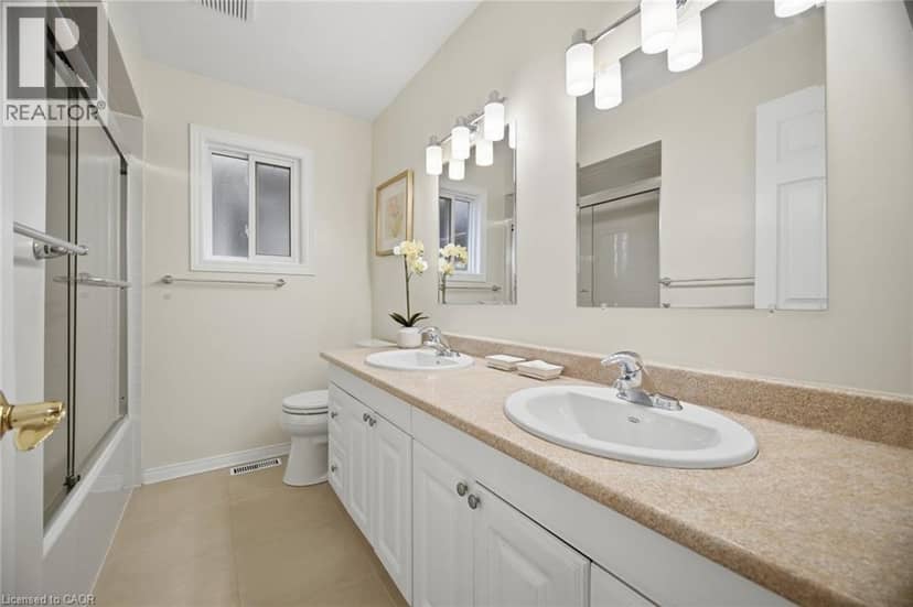4200 GREYBROOK Crescent — photo 27 of 40