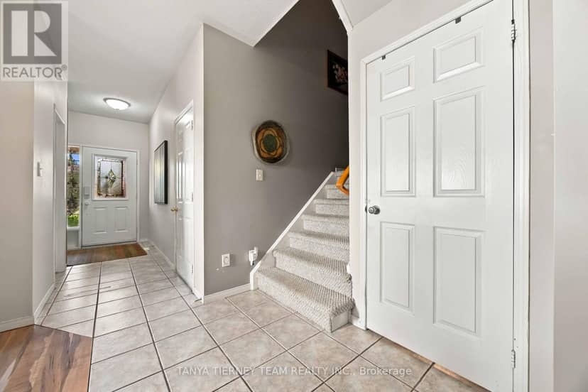 228 Shadow Place — photo 9 of 40