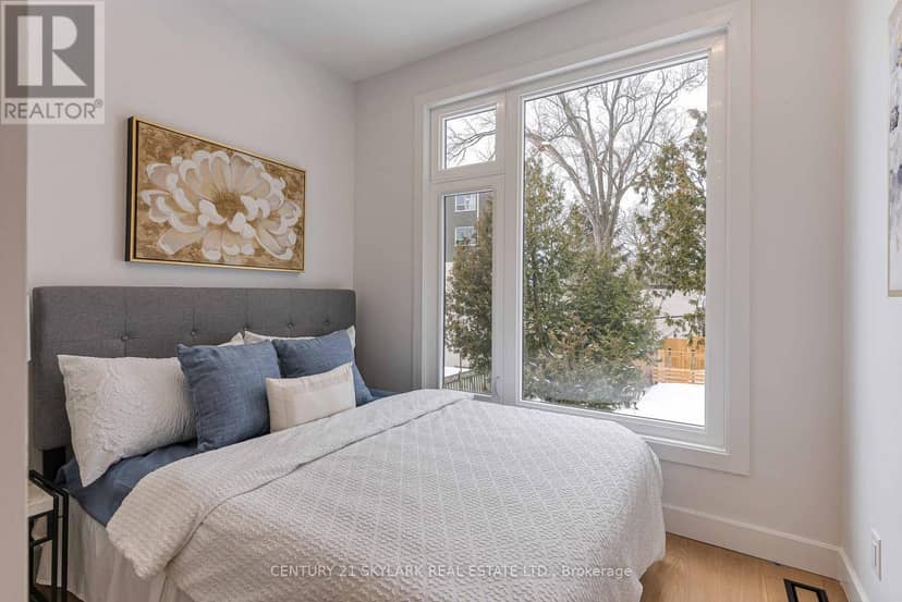 208 Gainsborough Road — photo 19 of 40