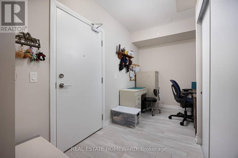 605 - 1630 Queen Street E — photo 20 of 30