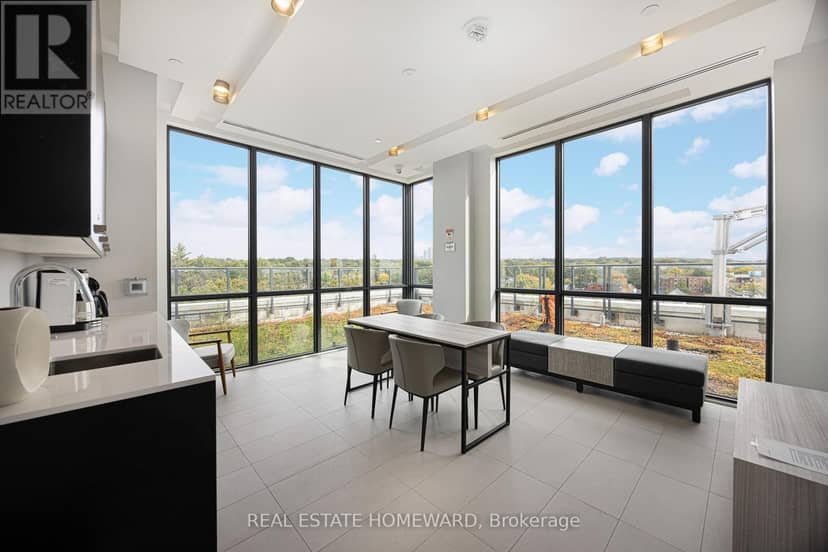 605 - 1630 Queen Street E — photo 25 of 30