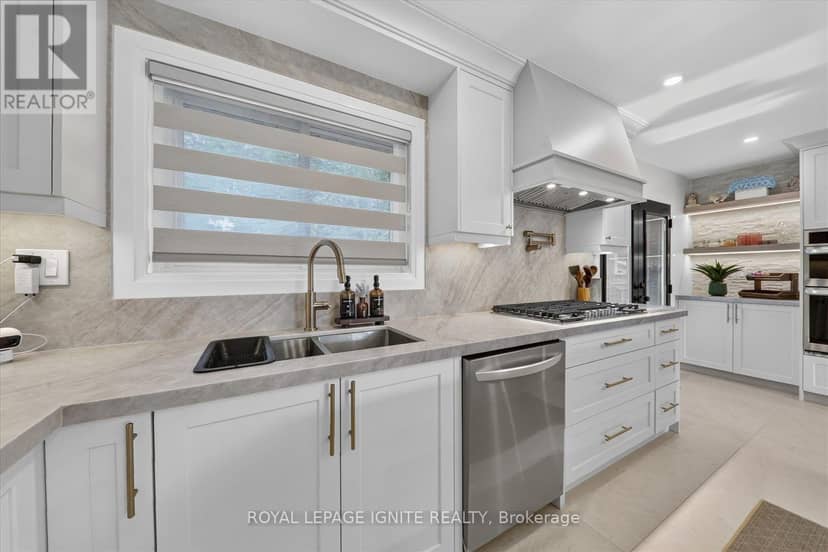 103 Baker Street — photo 17 of 40