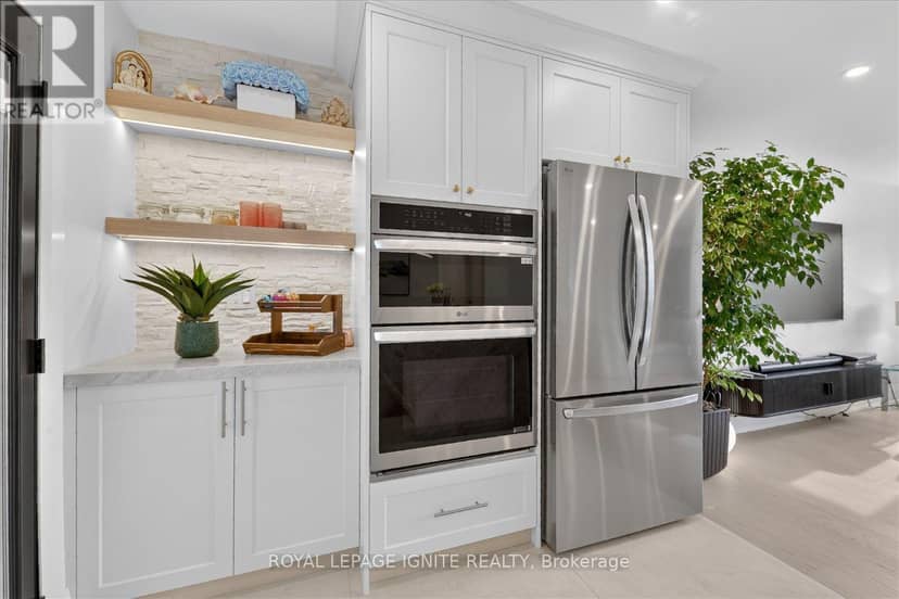 103 Baker Street — photo 19 of 40