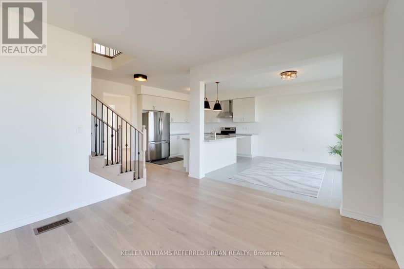 148 Union Boulevard — photo 18 of 40