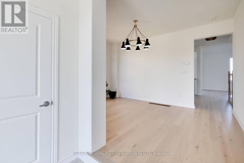 148 Union Boulevard — photo 4 of 40