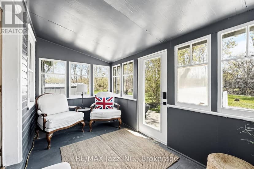 430 Eldon Road — photo 4 of 40