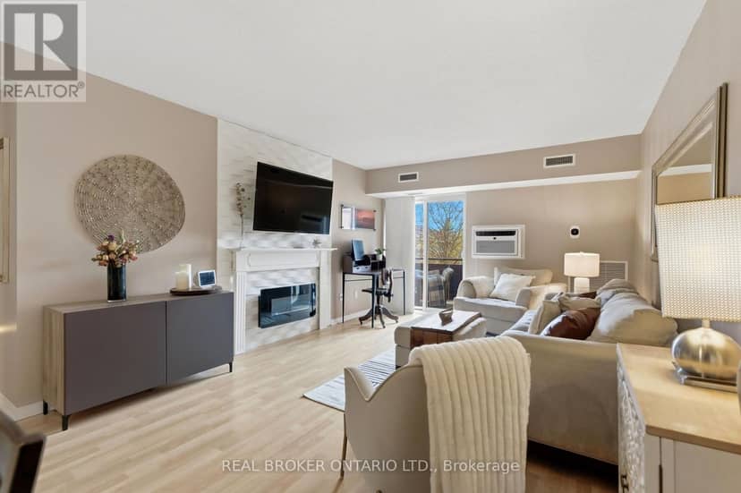 302C - 211 Forum Drive — photo 5 of 20