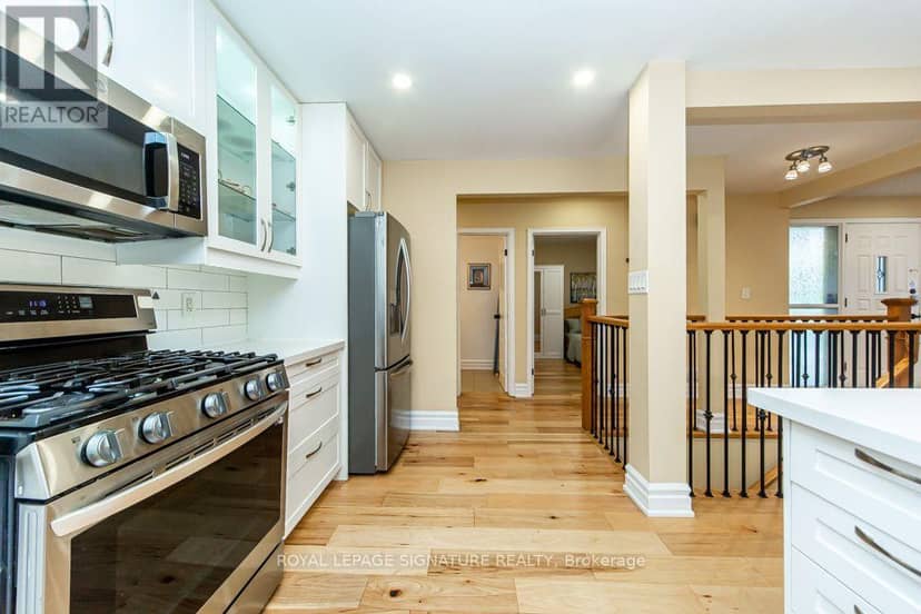 10 Beaver Bend Crescent — photo 17 of 40